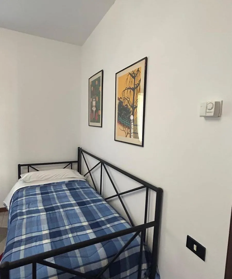 Comfort Accommodation Residence Bergamo 0*,